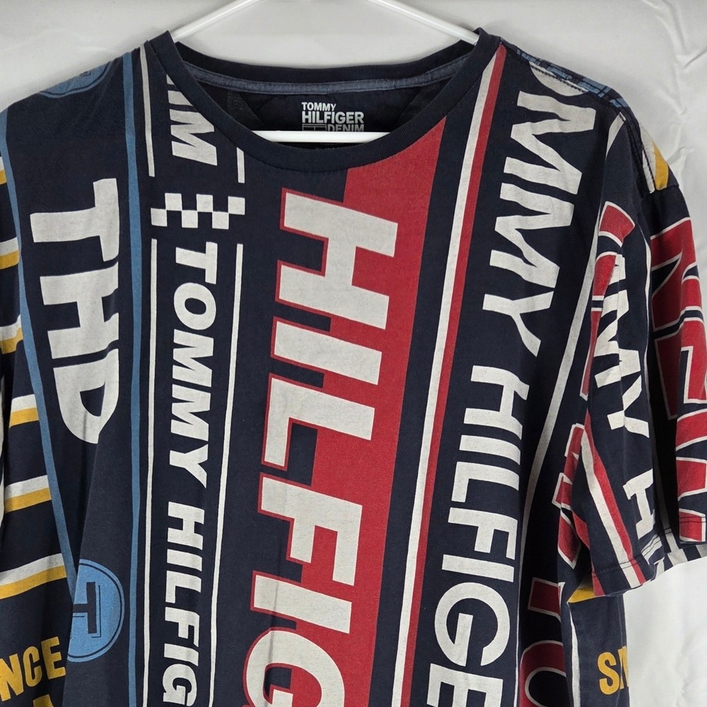 Tommy Hilfiger Denim Mens XL T-Shirt All Over Print Logo Graphic Red White Blue